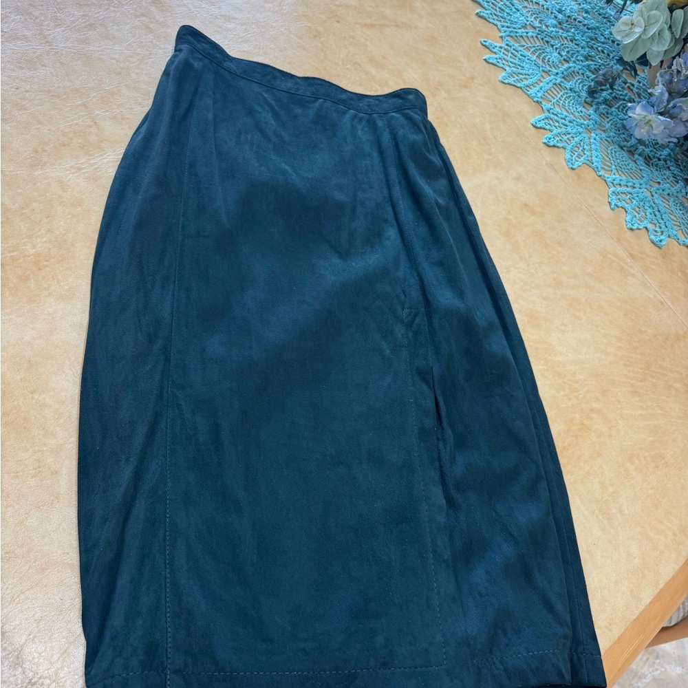 Price Drop: VTG, NEVER WORN DEEP GREEN LAMBSKIN SUEDE skirt by SIENA NEW YORK,6